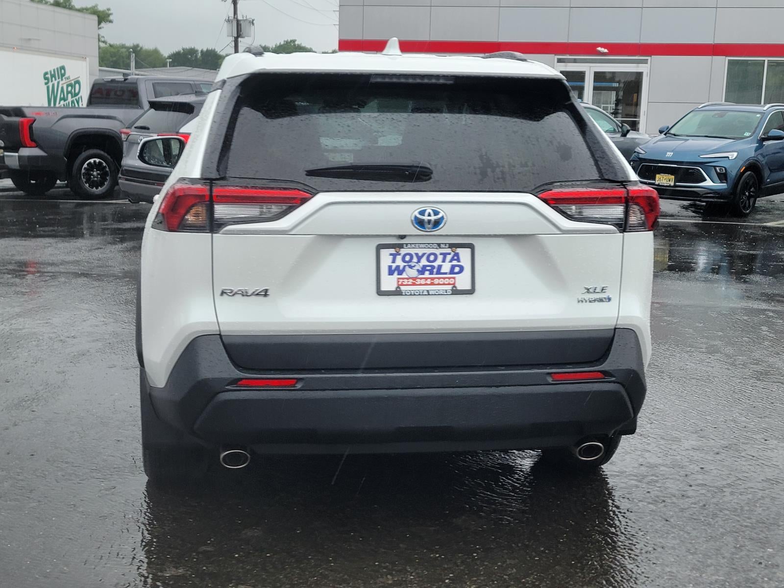 2024 Toyota RAV4 XLE Premium