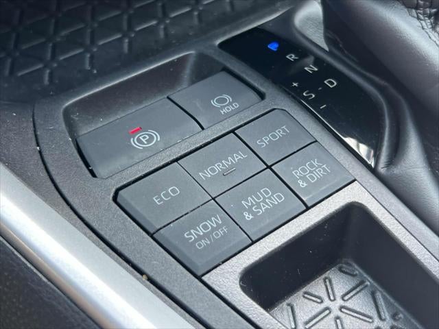 2023 Toyota RAV4 LE AWD (Natl)