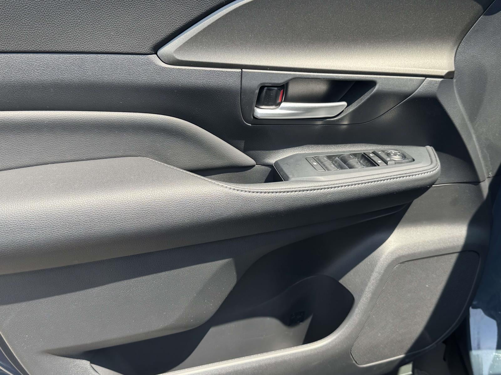 2024 Toyota Grand Highlander XLE AWD (Natl)