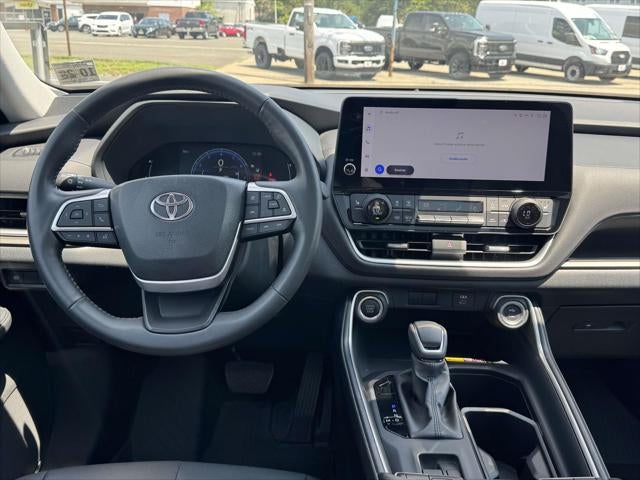 2024 Toyota Grand Highlander XLE AWD (Natl)