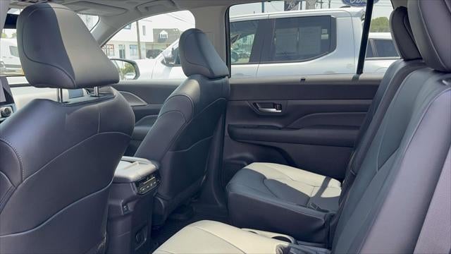 2024 Toyota Grand Highlander XLE AWD (Natl)