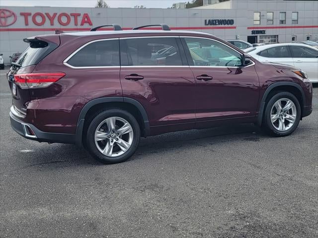 2017 Toyota Highlander Limited