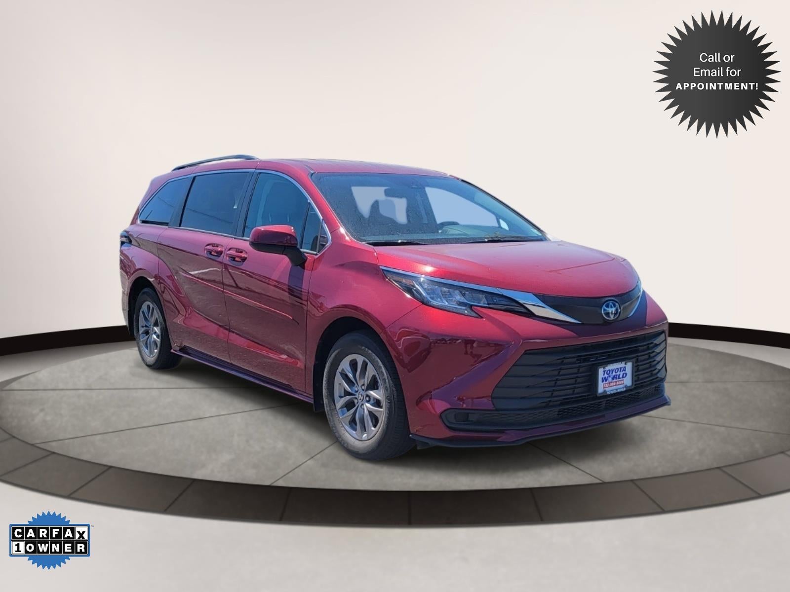 2023 Toyota Sienna LE