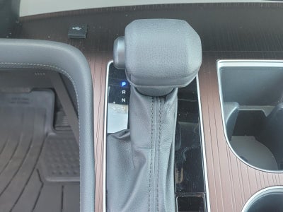 2023 Toyota Sienna LE