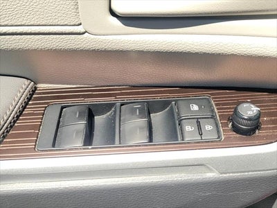 2023 Toyota Sienna LE