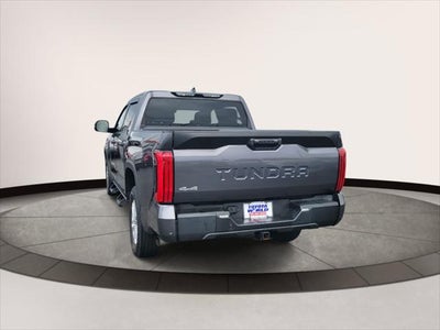 2022 Toyota Tundra 4WD SR5