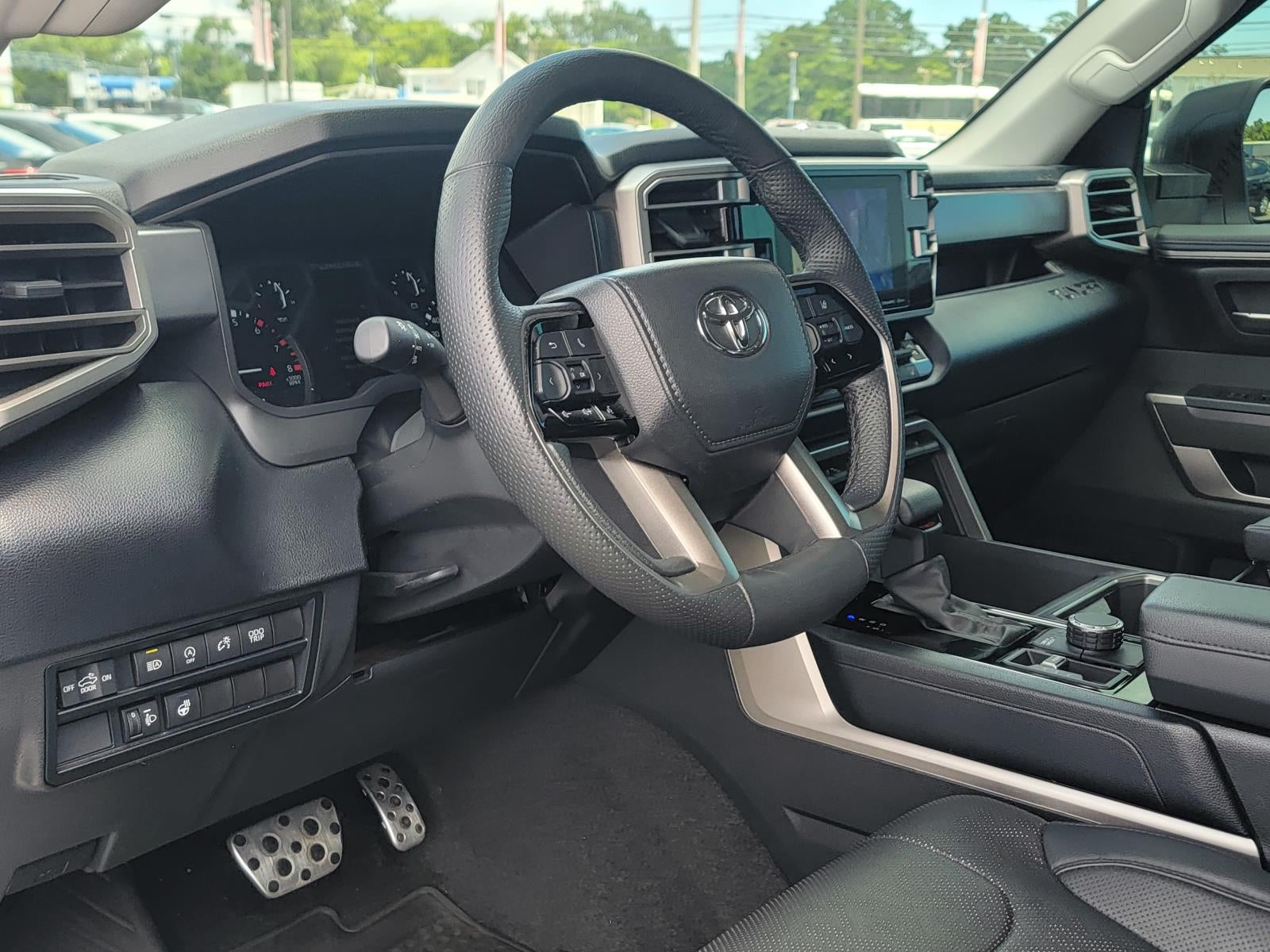 2023 Toyota Tundra 4WD SR5