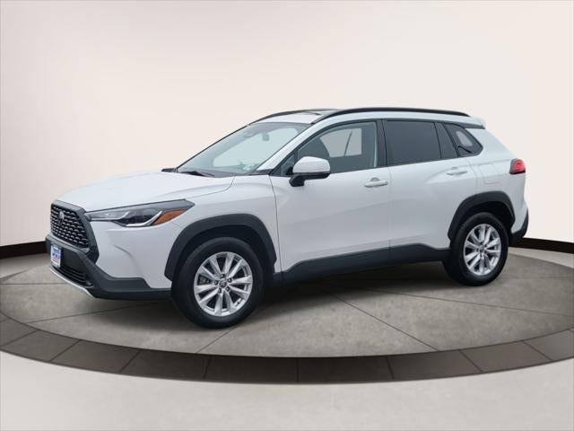 2024 Toyota Corolla Cross LE