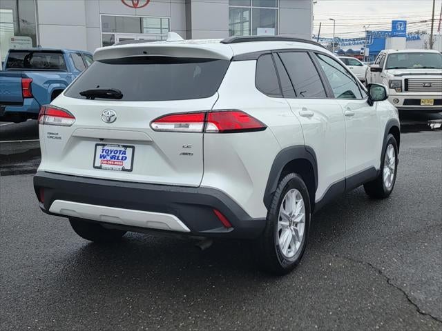 2024 Toyota Corolla Cross LE
