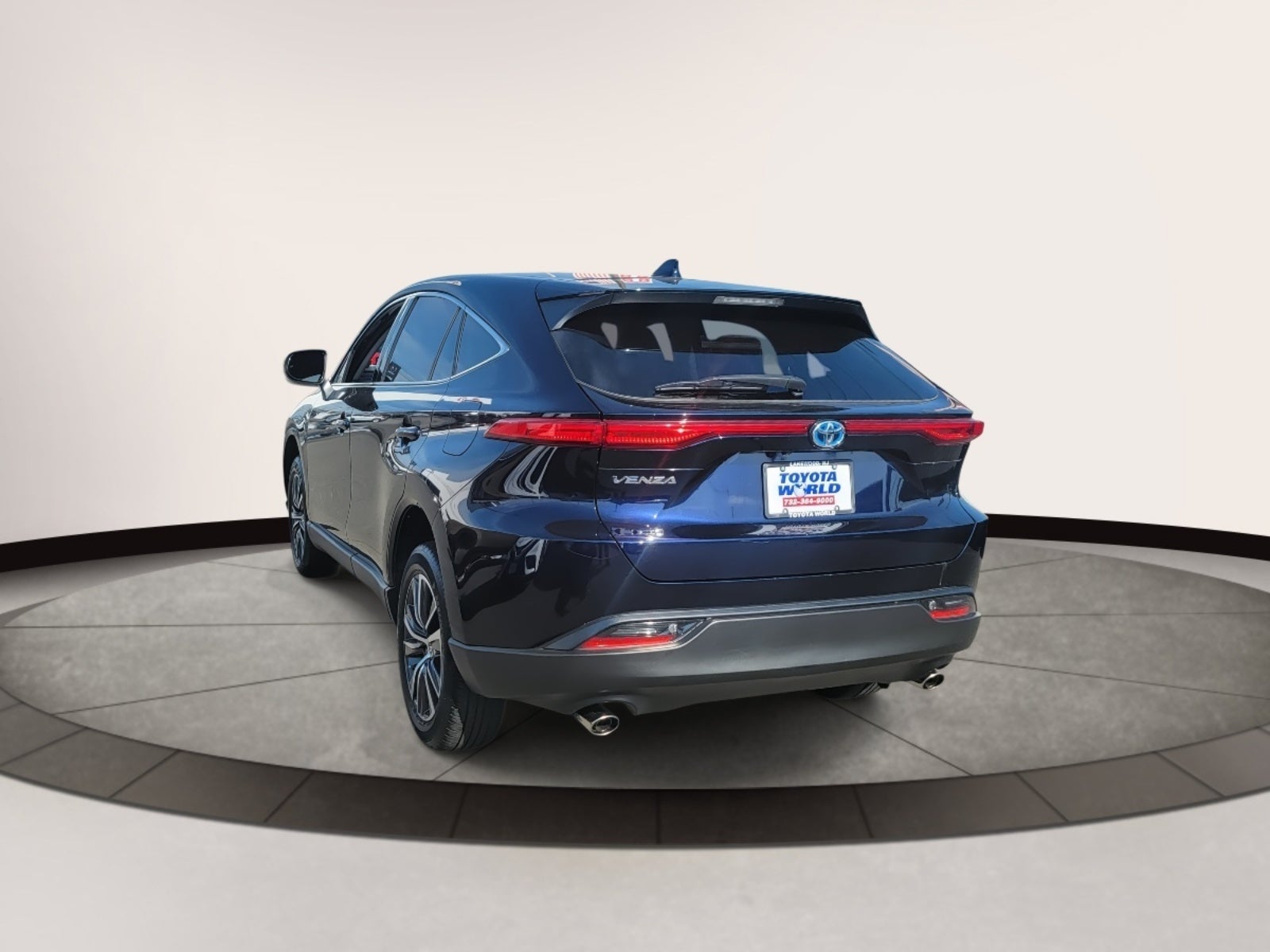 2023 Toyota Venza LE