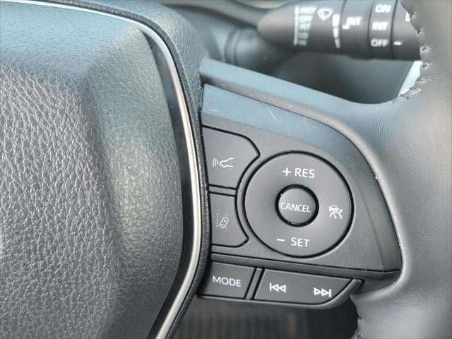 2023 Toyota Venza LE