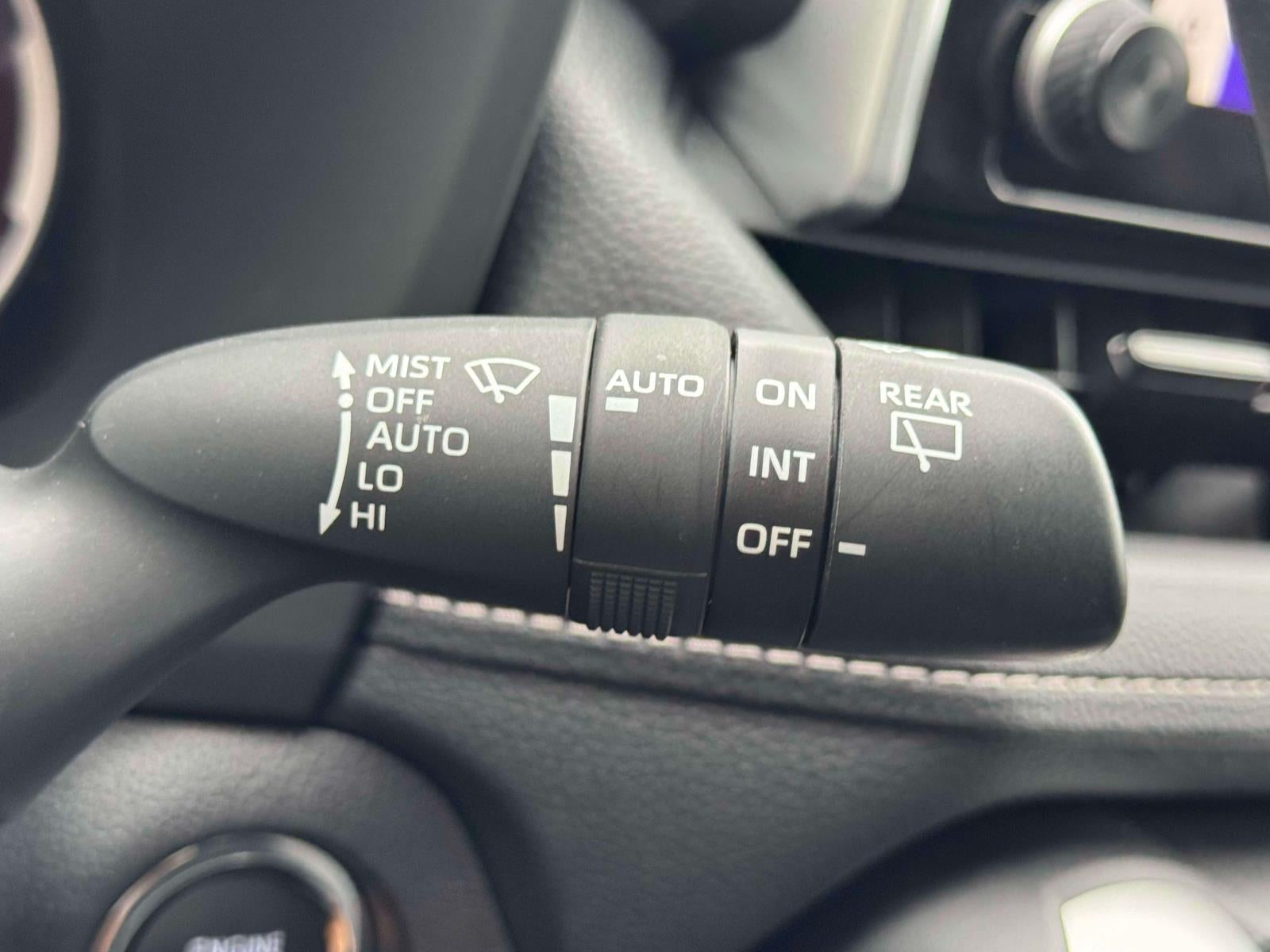 2025 Toyota RAV4 XLE AWD (Natl)