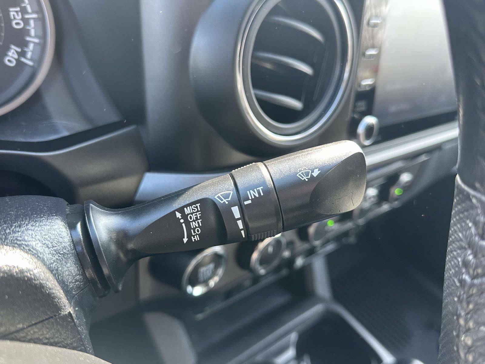 2023 Toyota Tacoma 4WD TRD Sport Double Cab 5' Bed V6 MT (Natl)