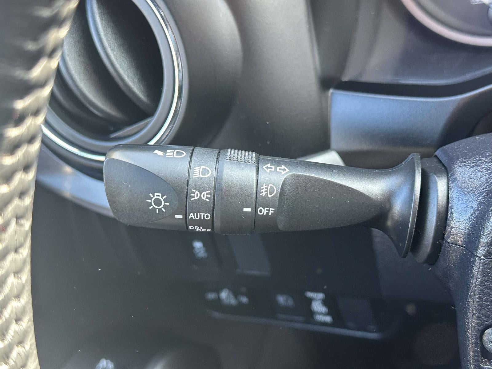 2023 Toyota Tacoma 4WD TRD Sport Double Cab 5' Bed V6 MT (Natl)