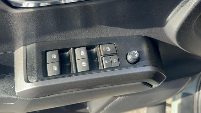 2023 Toyota Tacoma 4WD TRD Sport Double Cab 5' Bed V6 MT (Natl)