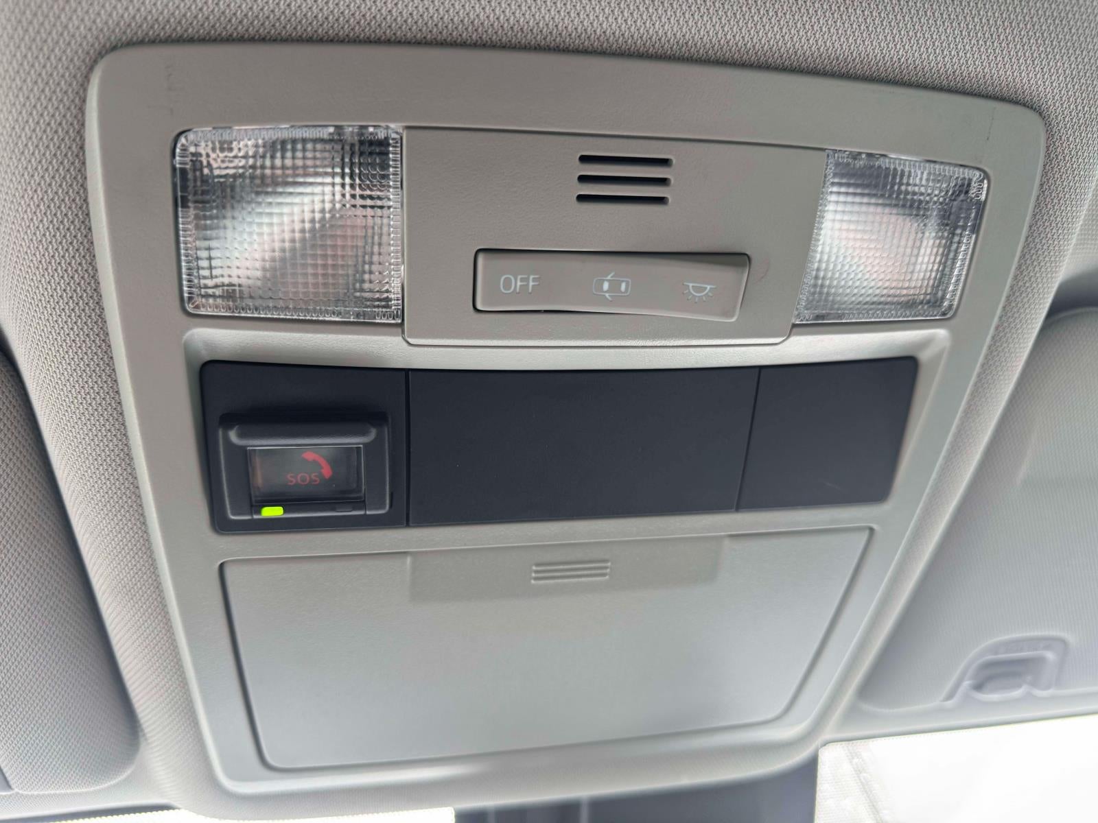 2020 Toyota Tacoma 4WD SR5 Double Cab 6' Bed V6 AT (Natl)