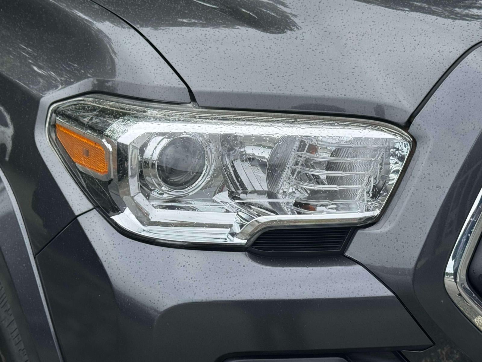 2020 Toyota Tacoma 4WD SR5 Double Cab 6' Bed V6 AT (Natl)
