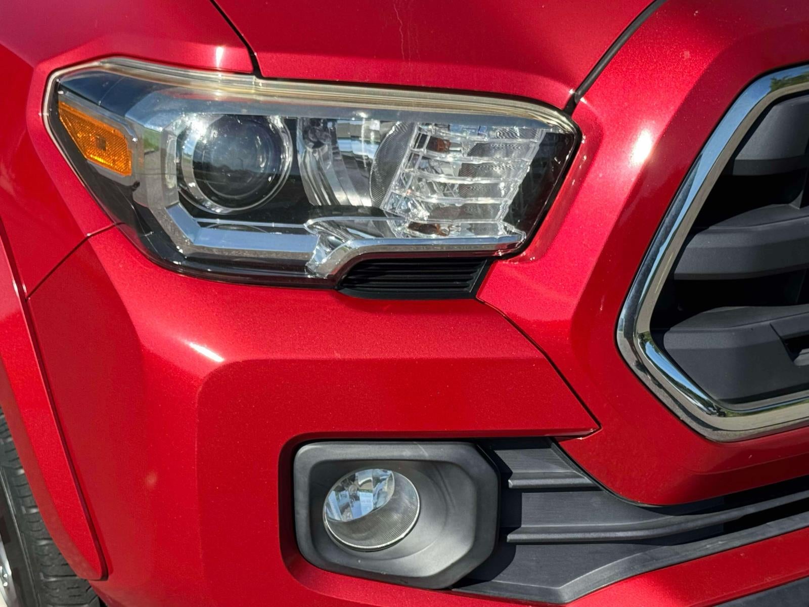 2017 Toyota Tacoma SR5 Double Cab 6' Bed V6 4x4 AT (Natl)