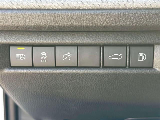 2025 Toyota Camry SE AWD