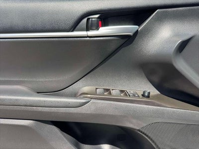 2024 Toyota Camry SE Auto (Natl)