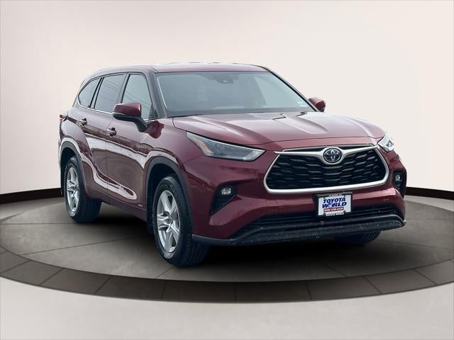 2022 Toyota Highlander Hybrid LE AWD (Natl)