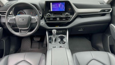 2023 Toyota Highlander Hybrid XLE AWD (Natl)