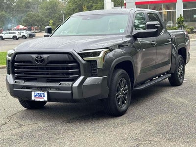 2025 Toyota Tundra 4WD SR CrewMax 5.5' Bed (Natl)