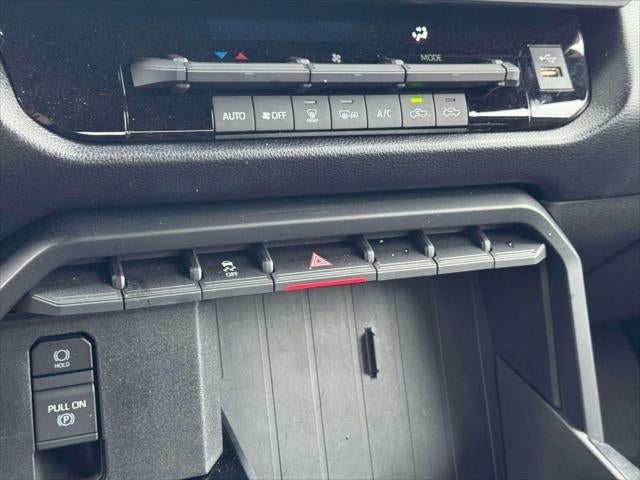 2025 Toyota Tundra 4WD SR CrewMax 5.5' Bed (Natl)
