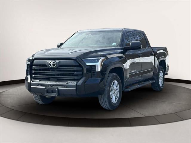 2023 Toyota Tundra 4WD SR5 CrewMax 5.5' Bed (Natl)