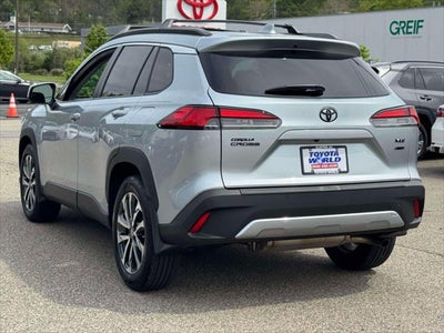 2023 Toyota Corolla Cross XLE 4WD (Natl)