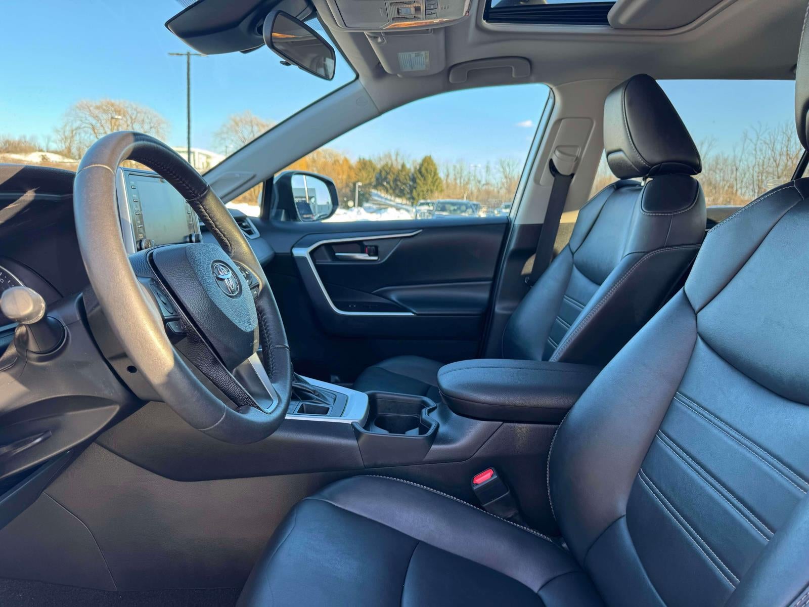 2021 Toyota RAV4 XLE Premium AWD (Natl)