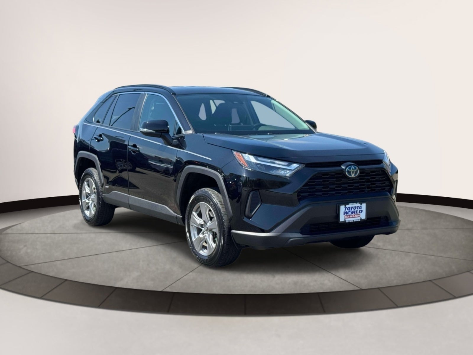 2024 Toyota RAV4 Hybrid LE AWD (Natl)