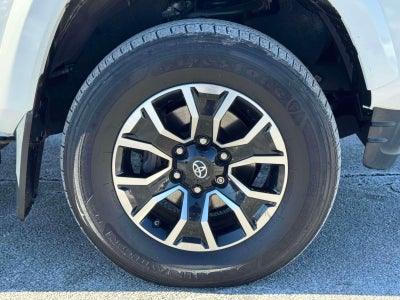 2020 Toyota Tacoma 4WD TRD Sport Double Cab 6' Bed V6 AT (Natl)