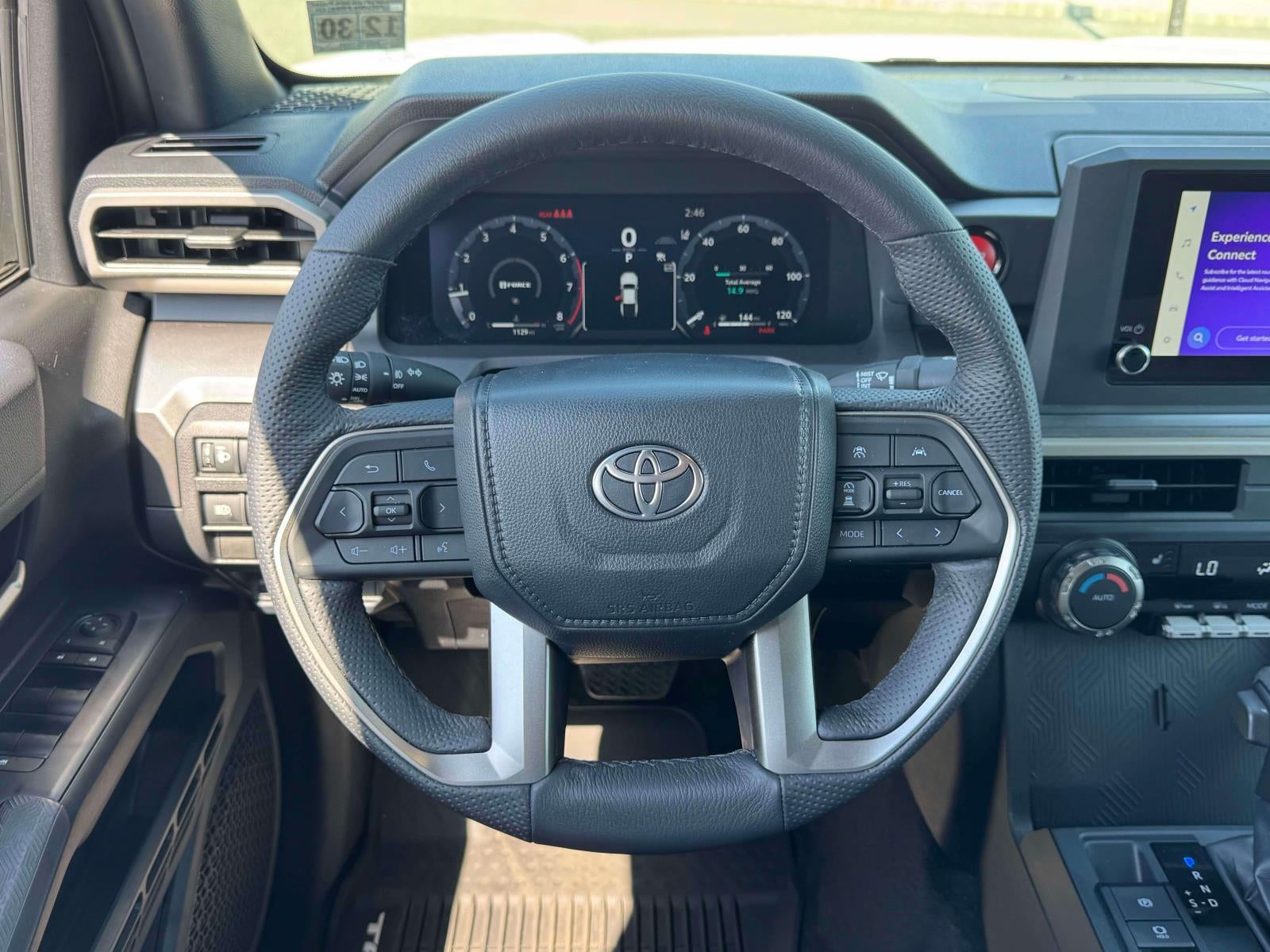 2026 Toyota Tacoma 4WD TRD Off Road Double Cab 5' Bed AT (Natl)