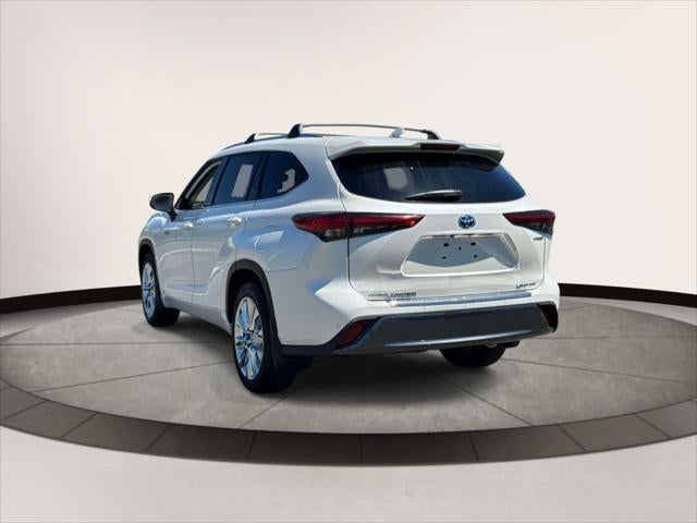2021 Toyota Highlander Hybrid Limited AWD (Natl)
