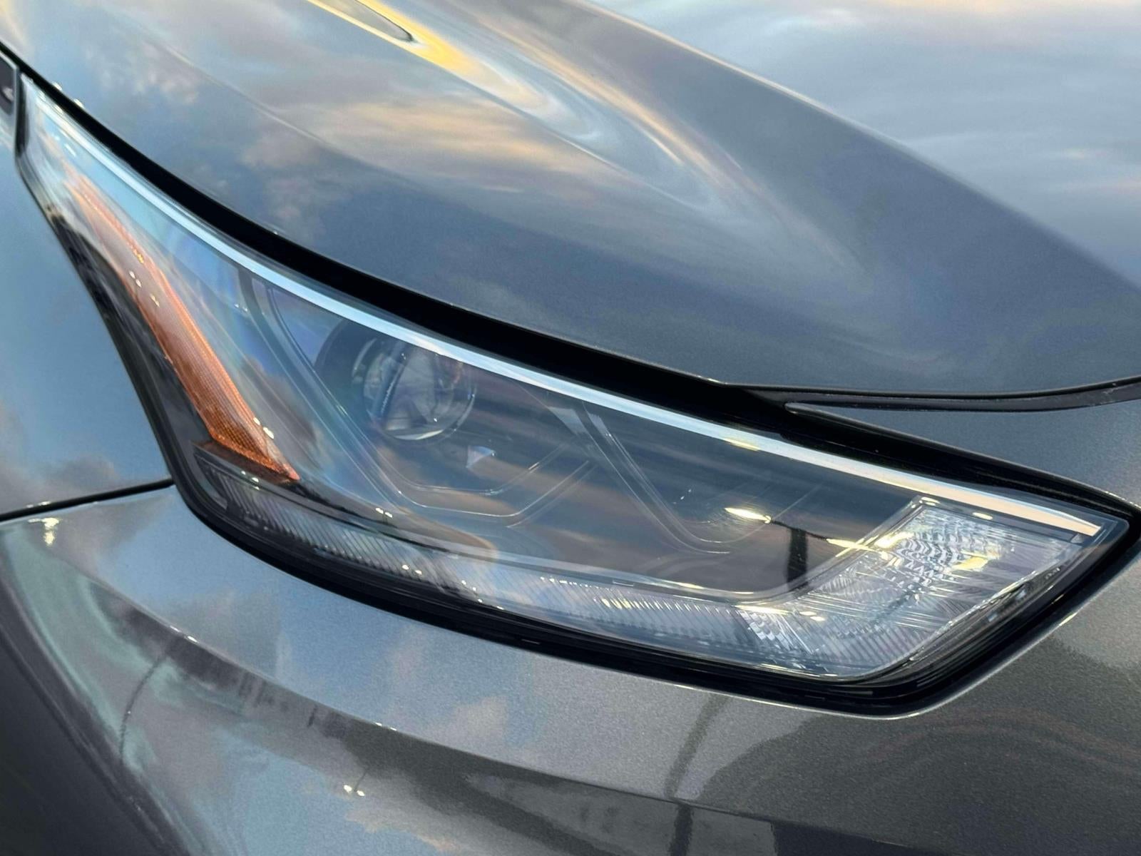 2022 Toyota Highlander XLE AWD (Natl)