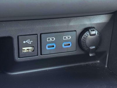 2022 Toyota Highlander XLE AWD (Natl)