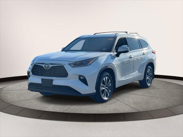 2021 Toyota Highlander XLE AWD (Natl)