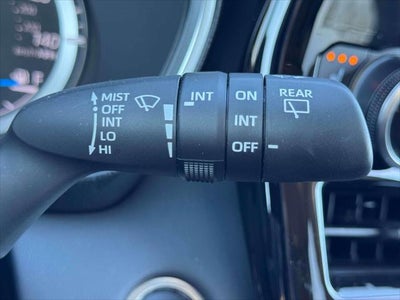 2025 Toyota Highlander Hybrid XLE AWD (Natl)