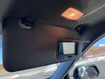 2025 Toyota Highlander Hybrid XLE AWD (Natl)