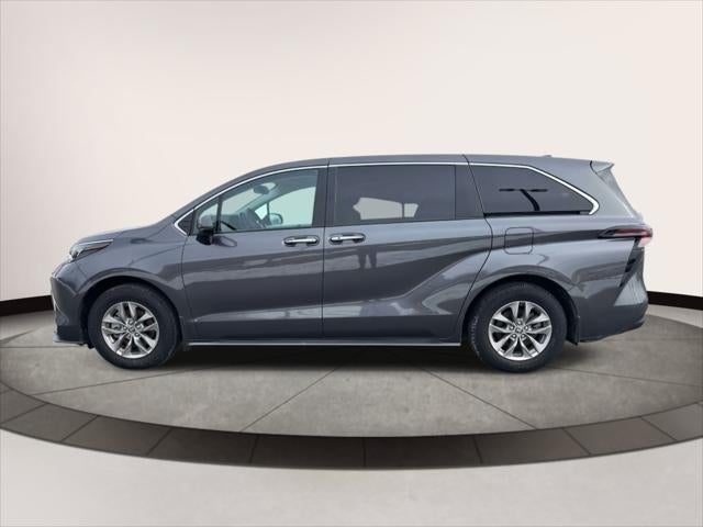 2025 Toyota Sienna XLE AWD 7-Passenger (Natl)