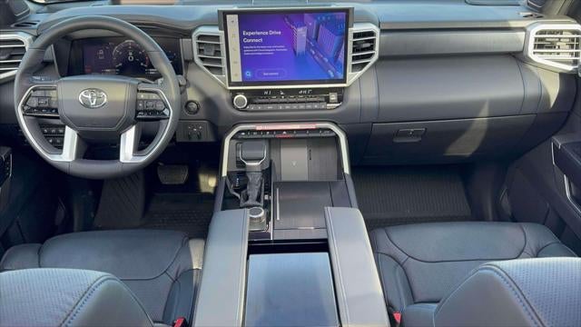 2025 Toyota Tundra 4WD Platinum Hybrid CrewMax 5.5' Bed (Natl)