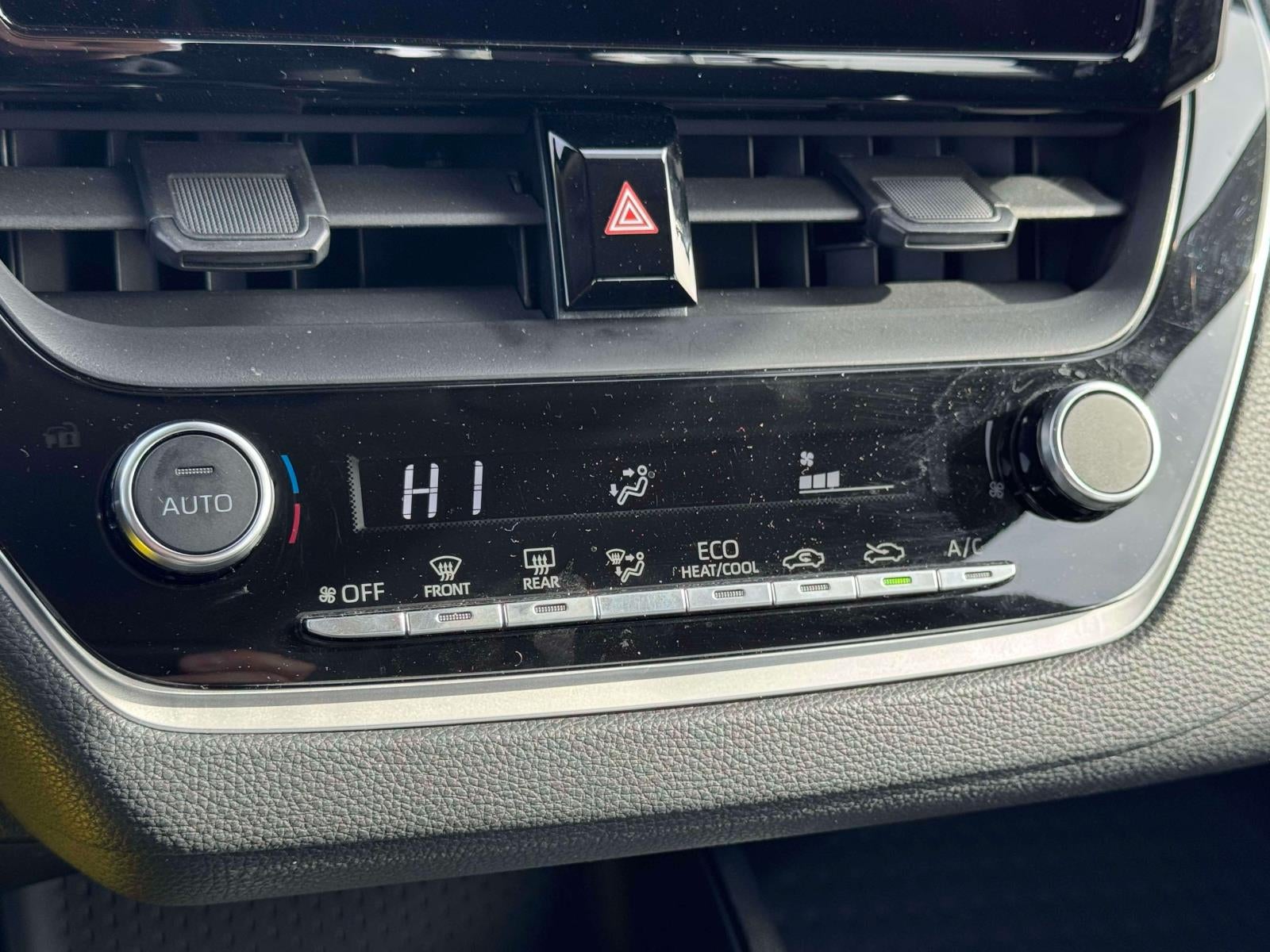 2024 Toyota Corolla LE CVT (Natl)