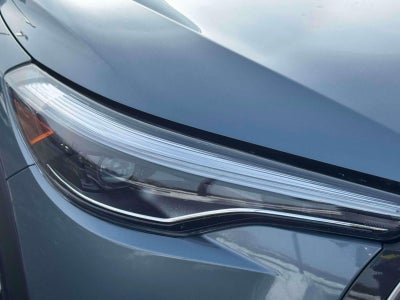 2024 Toyota Corolla Cross XLE 4WD (Natl)