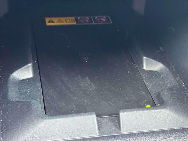 2024 Toyota Corolla Cross XLE 4WD (Natl)