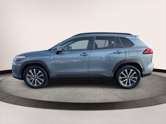 2024 Toyota Corolla Cross XLE 4WD (Natl)