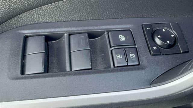 2019 Toyota RAV4 XLE AWD (Natl)