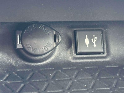 2019 Toyota RAV4 Hybrid XLE AWD (Natl)