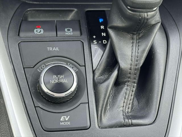 2019 Toyota RAV4 Hybrid XLE AWD (Natl)