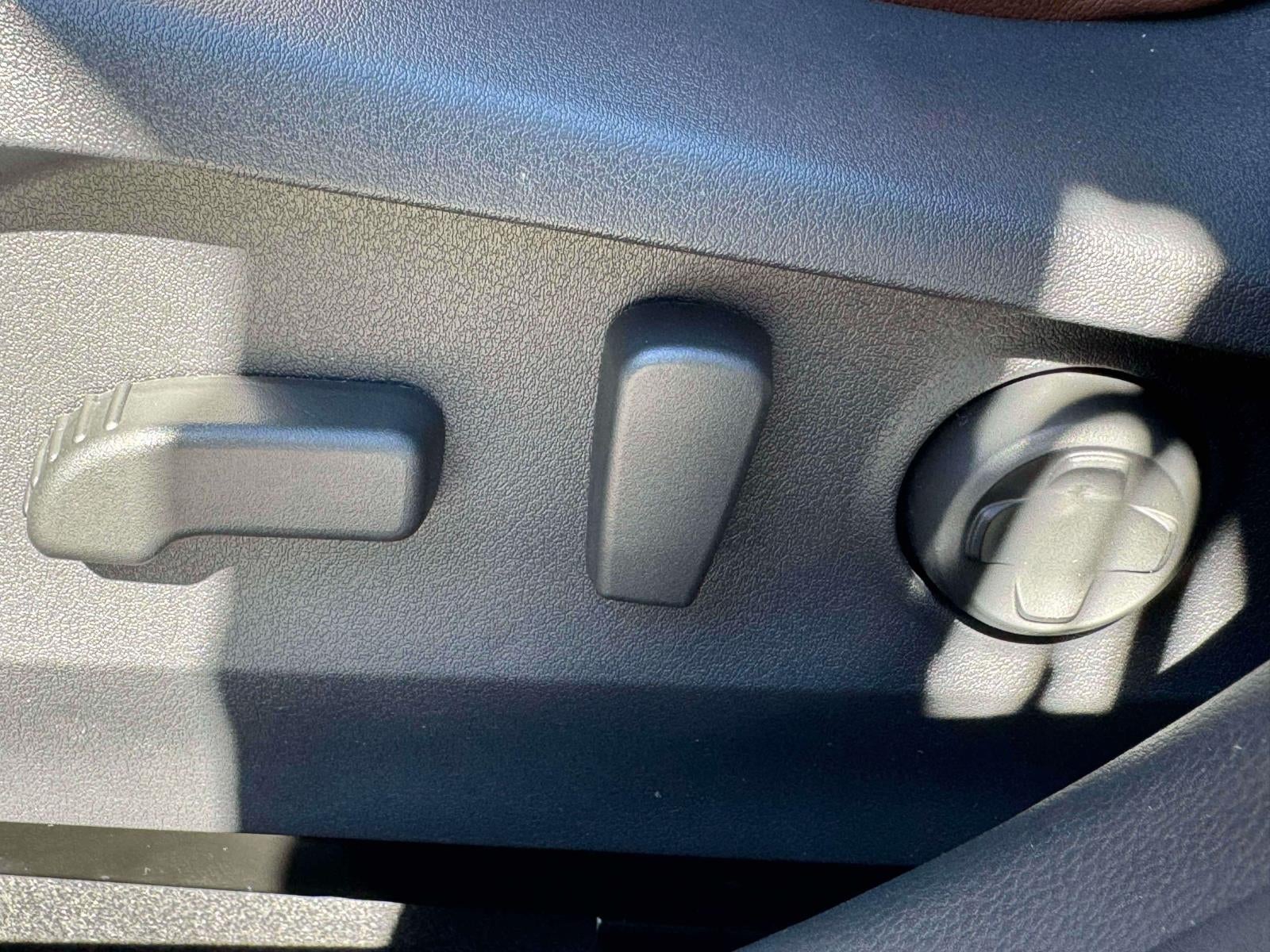 2025 Subaru LEGACY Touring XT